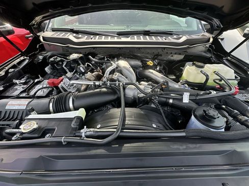 New 2026 Ford F250 XLT w/ XLT Premium Package AWD/4WD image 18