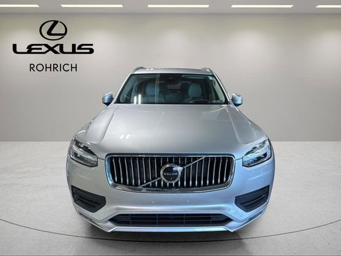 Used 2022 Volvo XC90 T6 Momentum w/ Advanced Package AWD/4WD image 2