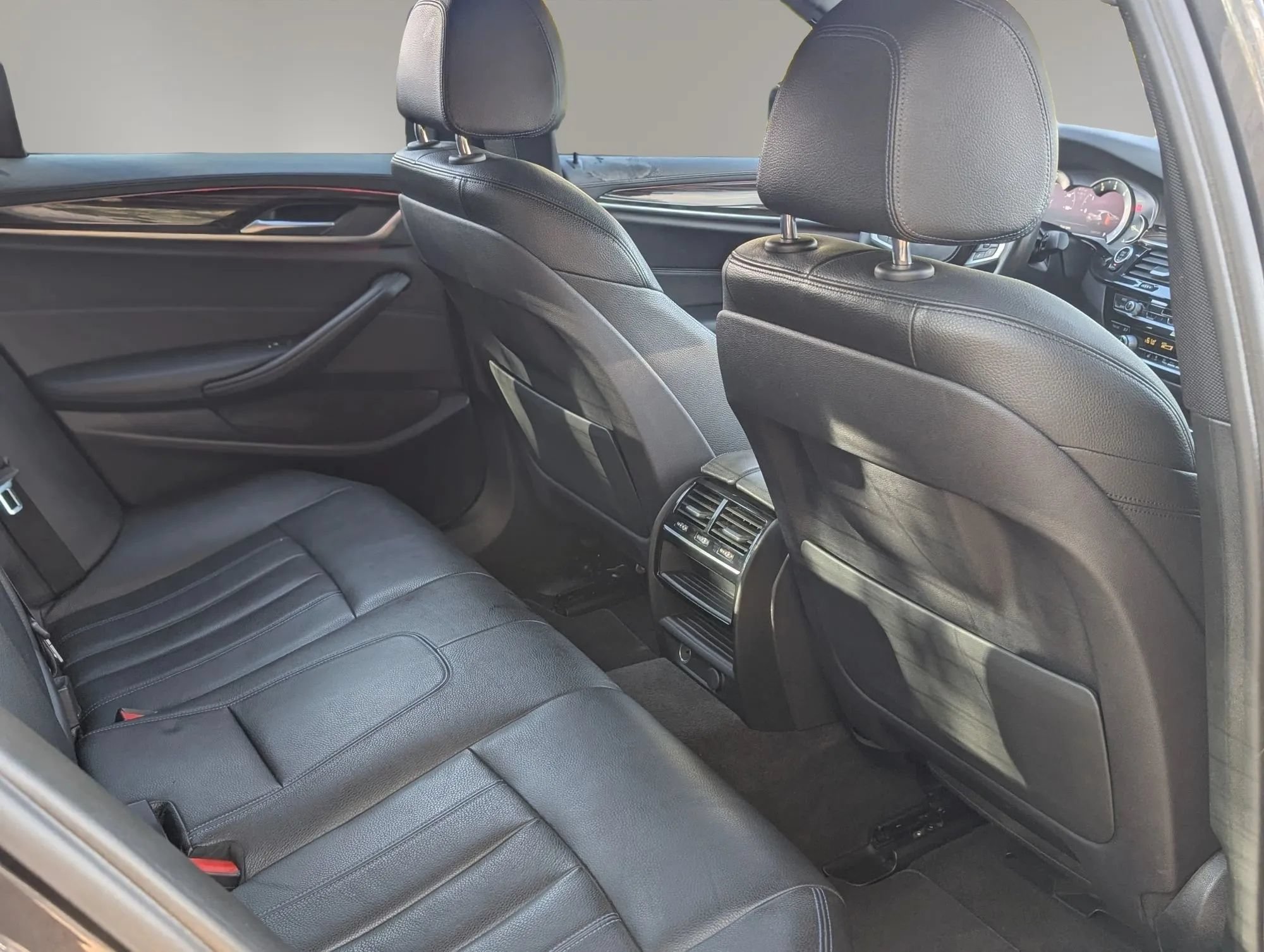 Used 2017 BMW 540i RWD image 20