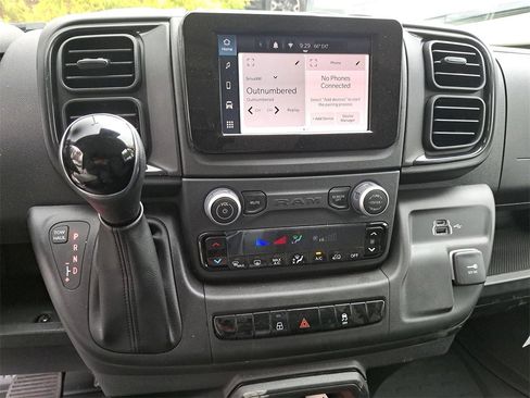 New 2024 RAM ProMaster 3500 w/ Convenience Group image 24