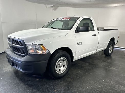 Used 2018 RAM 1500 Express image 6
