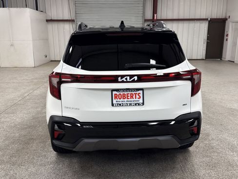 Used 2024 Kia Seltos X-Line image 16
