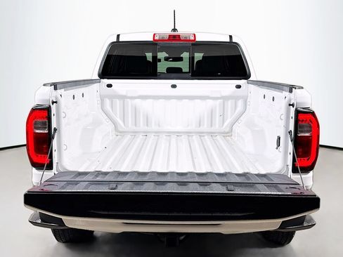 Certified 2024 GMC Canyon AT4 AWD/4WD image 24