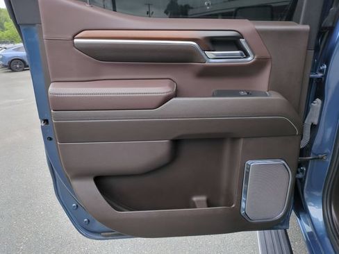 Used 2024 GMC Sierra 1500 Denali AWD/4WD image 29