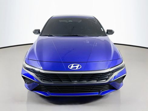 Used 2025 Hyundai Elantra Sport w/ Cargo Package FWD image 2
