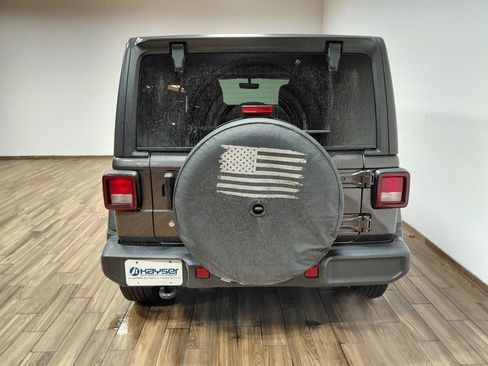 Certified 2019 Jeep Wrangler Unlimited Sahara image 29