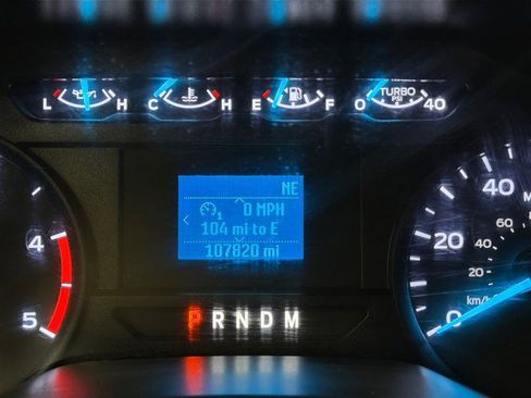 Used 2022 Ford F350 XL w/ Power Equipment Group image 19