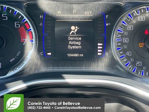 Used 2016 Chrysler 200 LX FWD image 10