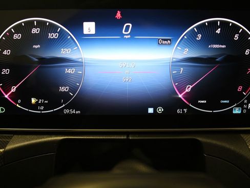 Certified 2025 Mercedes-Benz CLE 300 4MATIC Cabriolet image 18