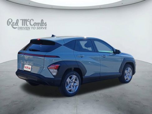 New 2026 Hyundai Kona SE image 5