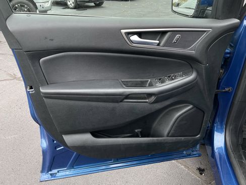 Used 2022 Ford Edge SEL w/ Class II Trailer Tow Package image 12