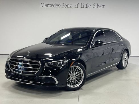 Used 2023 Mercedes-Benz S 580 4MATIC Sedan image 1