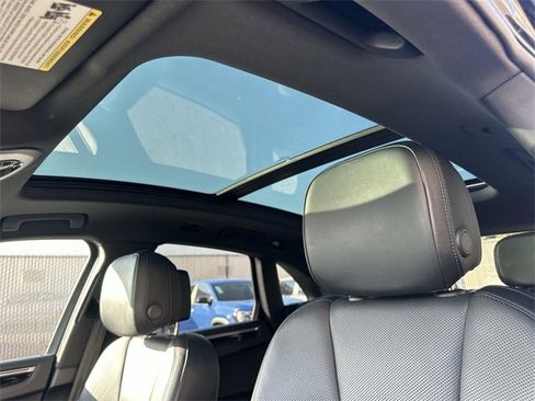 Used 2024 Porsche Macan image 18