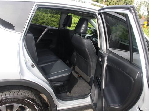 Used 2016 Toyota RAV4 Limited w/ Advanced Technology Package AWD/4WD image 6