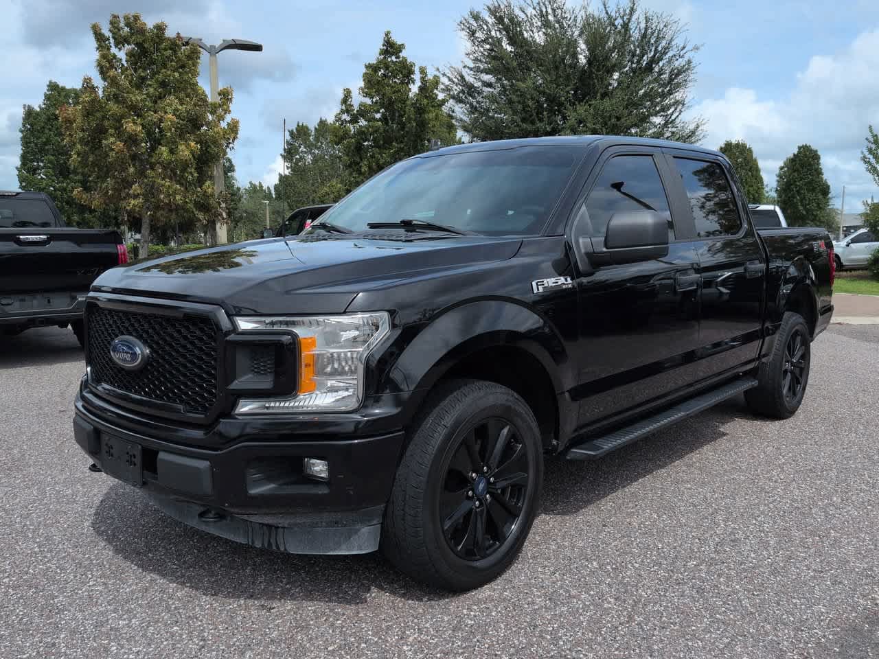 Used 2020 Ford F150 XL w/ Equipment Group 101A Mid AWD/4WD image 2