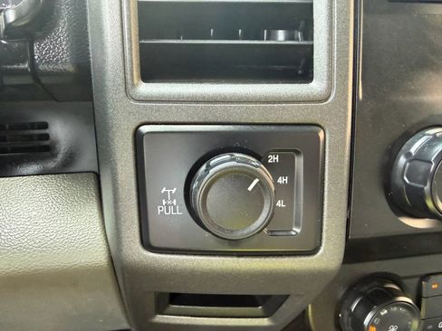 Used 2021 Ford F250 XL w/ Power Equipment Group image 18