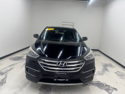 Used 2018 Hyundai Santa Fe Sport AWD/4WD image 2