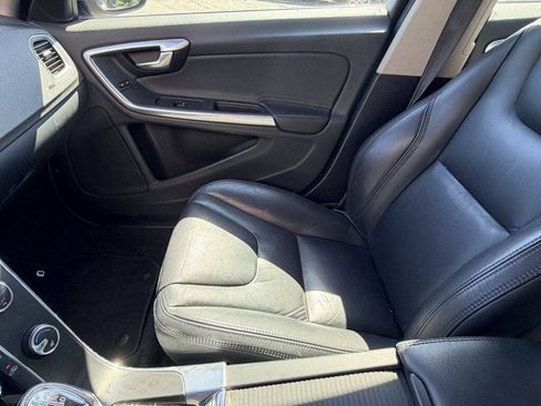 Used 2013 Volvo S60 T5 AWD/4WD image 12