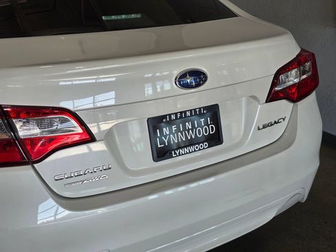 Used 2016 Subaru Legacy 2.5i Premium AWD/4WD image 26
