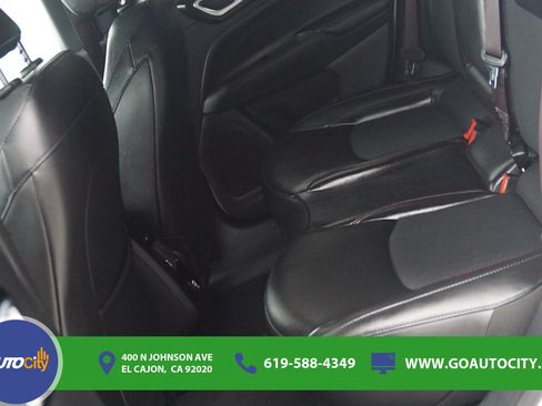 Used 2023 Jeep Compass Trailhawk AWD/4WD image 16