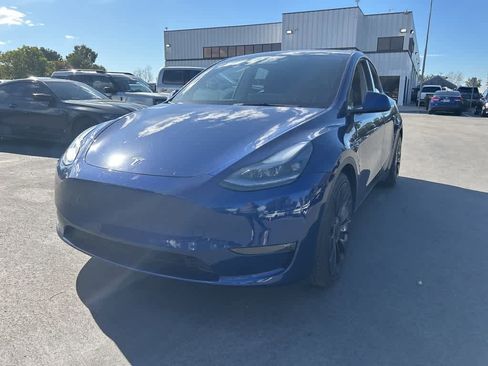 Used 2021 Tesla Model Y Performance image 5