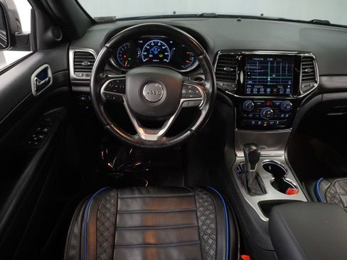 Certified 2020 Jeep Grand Cherokee Altitude AWD/4WD image 24