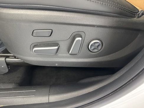 Used 2023 Hyundai Santa Fe Calligraphy AWD/4WD image 23