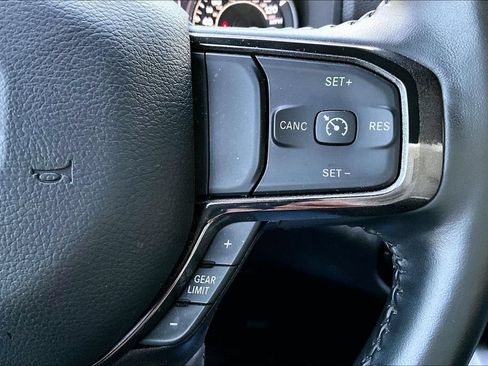 Used 2023 RAM 1500 Big Horn AWD/4WD image 13