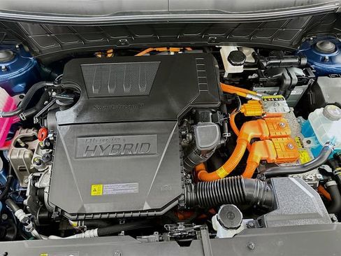 Used 2024 Kia Niro EX w/ EX Cold Weather Package FWD image 23