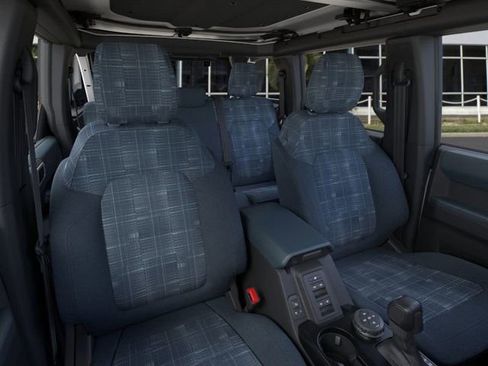 New 2026 Ford Bronco Heritage Edition image 10