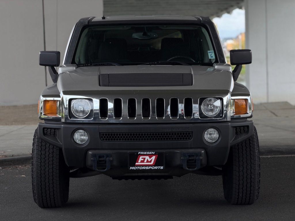 Used 2007 HUMMER H3 AWD/4WD image 3