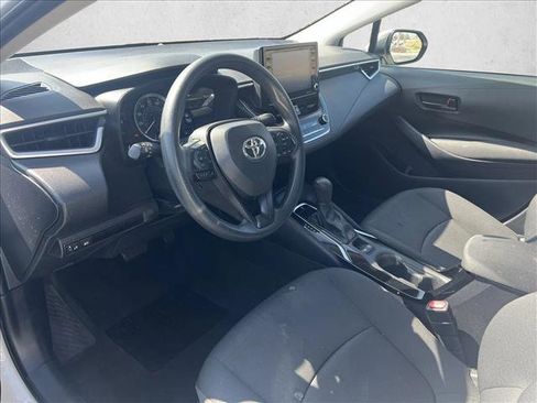 Certified 2022 Toyota Corolla LE image 9