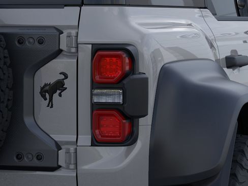 New 2026 Ford Bronco Raptor AWD/4WD image 23