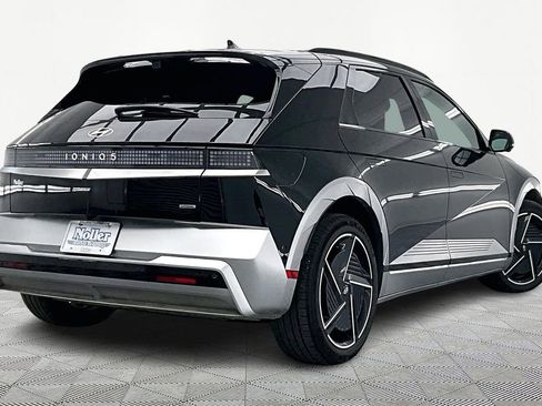 Used 2025 Hyundai Ioniq 5 Limited image 2