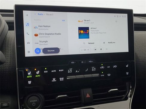 Used 2024 Subaru Solterra Touring w/ Touring Package image 29