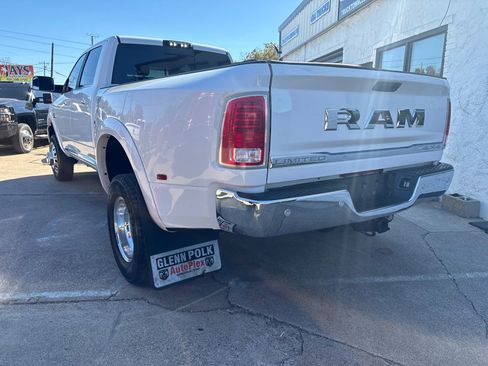 Used 2018 RAM 3500 Laramie Longhorn image 2