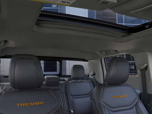 New 2026 Ford Maverick Tremor image 12