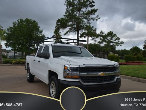 Used 2017 Chevrolet Silverado 1500 W/T w/ Trailering Package RWD image 5