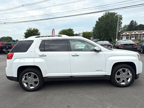 Used 2011 GMC Terrain SLT AWD/4WD image 12