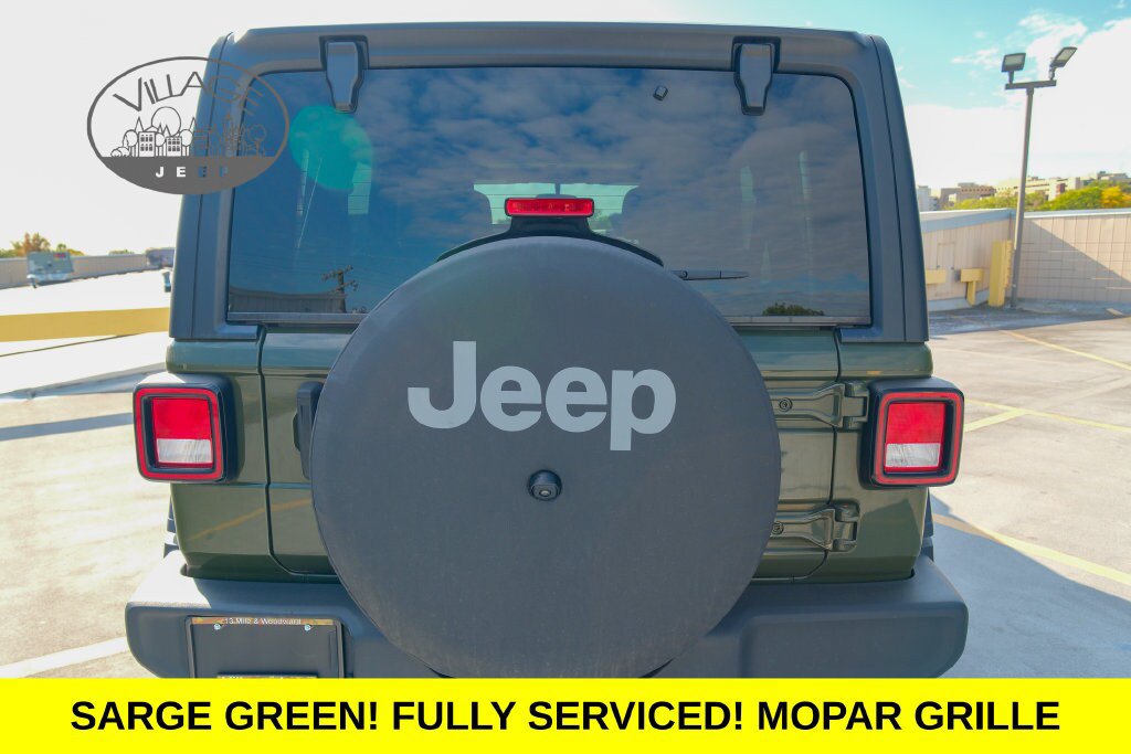 Used 2021 Jeep Wrangler Unlimited Sport AWD/4WD image 6