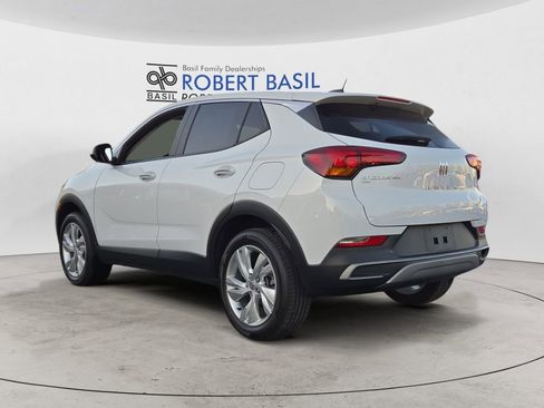 Used 2024 Buick Encore GX Preferred w/ Comfort Package image 3