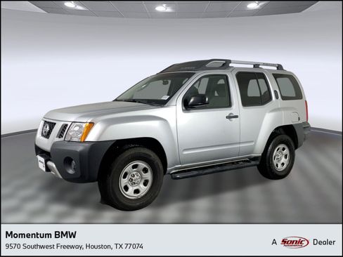 Used 2012 Nissan Xterra X image 1