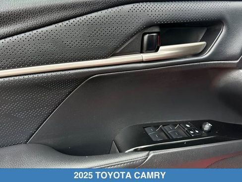 Used 2025 Toyota Camry XSE FWD image 12