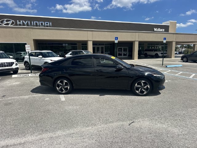 Certified 2023 Hyundai Elantra SEL w/ Convenience Package FWD image 6