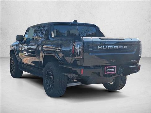 New 2026 GMC Hummer EV 4x4 Crew Cab image 9
