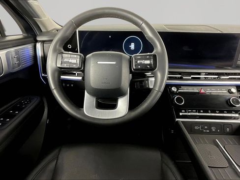 Used 2025 Hyundai Santa Fe Limited image 8