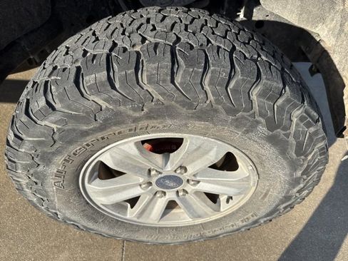 Used 2019 Ford F150 XLT w/ Equipment Group 301A Mid image 13