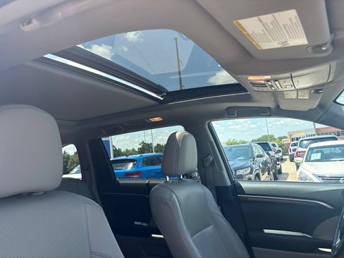 Used 2016 Toyota Highlander Limited Platinum w/ Protection Package #3 AWD/4WD image 32