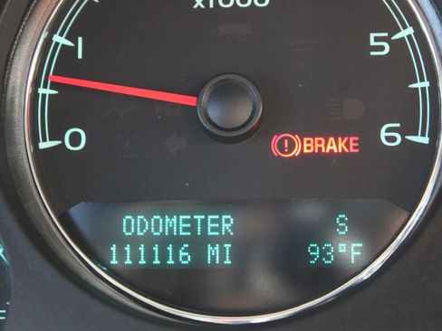 Used 2013 GMC Yukon SLT AWD/4WD image 30
