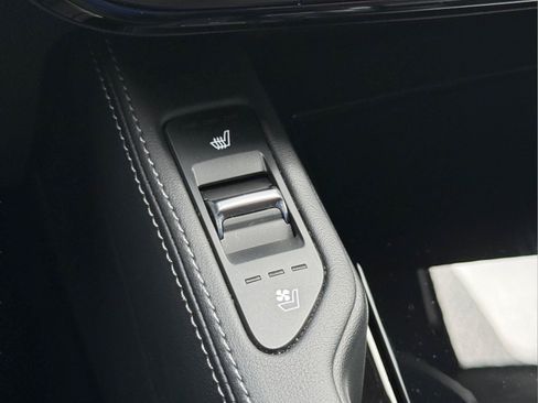 Used 2024 Kia Telluride EX FWD image 18